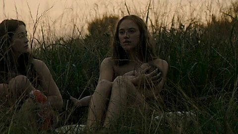 Pic: Maika Monroe in Mark Felt: The Man Who Brought Down the White House (2017)