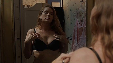 Pic: Amy Adams in Sharp Objects (2018)