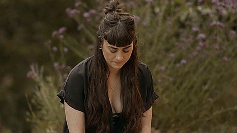 Pic: Kárin Tatoyan in The Feels (2017)