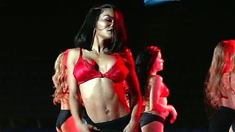 Pic: Teyana Taylor in Hit the Floor