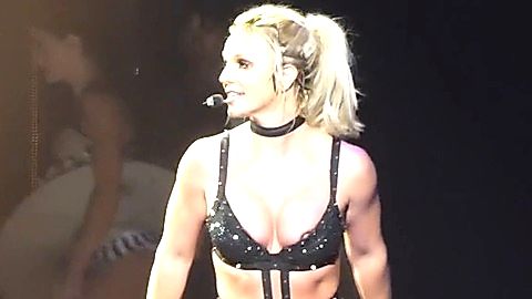 Pic: Britney Spears in Do Something (Live at The Theater at MGM National Harbor) (2018)