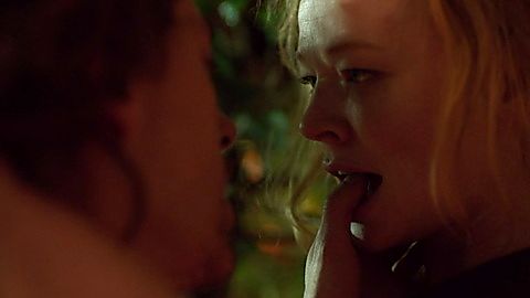 Pic: Sarah Snook in The Beautiful Lie (2015)