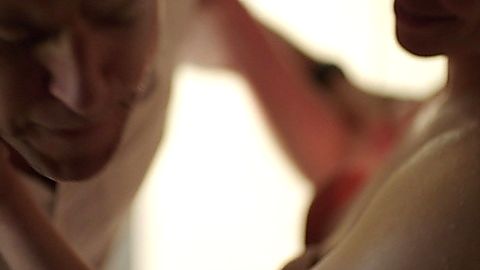 Pic: Sarah Snook in The Beautiful Lie (2015)