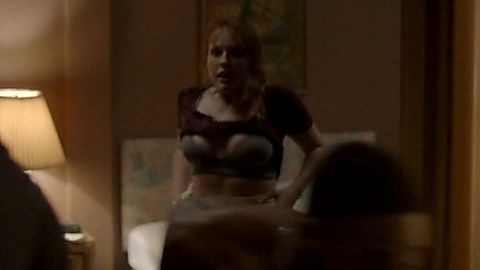 Pic: Nicole Elliott in The Affair (2014)