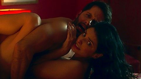 Pic: Aislinn Derbez in The House of Flowers (2018)