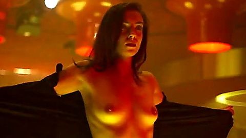 Pic: Magdalena Koleśnik in The Mire (2018)