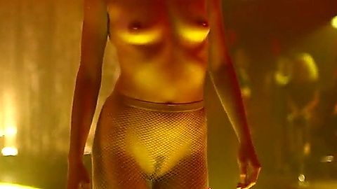 Pic: Magdalena Koleśnik in The Mire (2018)