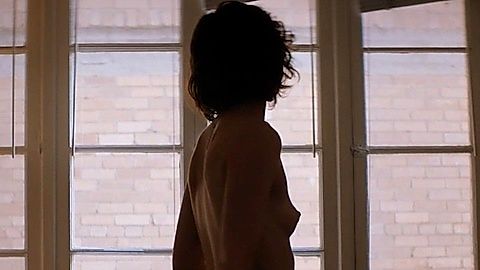 Pic: Mary Elizabeth Winstead in All About Nina (2018)
