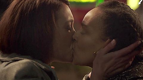 Pic: Zindzi Okenyo in Sisters (2017)