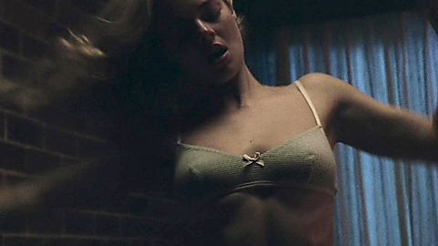 Pic: Samara Weaving in Bad Girl (2016)