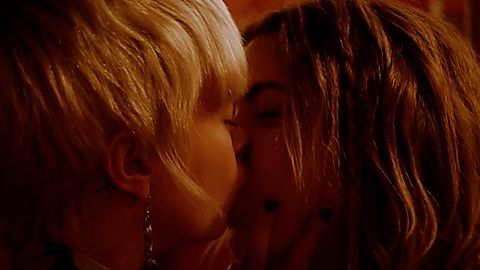 Pic: Ashley Benson in Her Smell (2018)