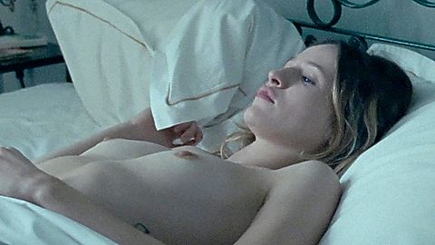 Pic: Christa Théret in Non-Fiction (2018)