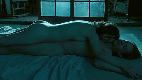 Pic: Paula Beer in Never Look Away (2018)