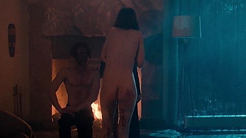 Pic: Clementine Poidatz in Housewife (2017)