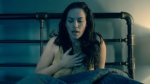 Pic: Kate Siegel in The Haunting of Hill House (2018)
