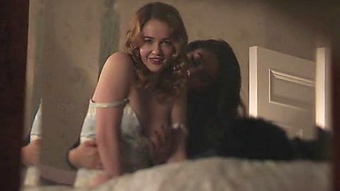 Pic: Ambyr Childers in YOU (2018)