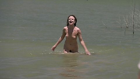 Pic: Juliette Lewis in Camping (2018)