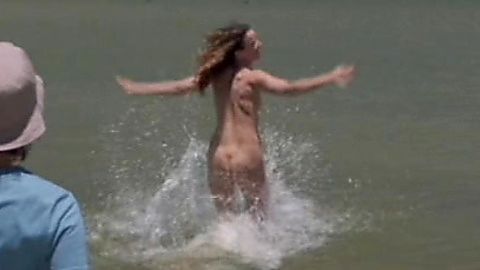 Pic: Juliette Lewis in Camping (2018)