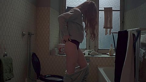 Pic: Dakota Johnson in Suspiria (2018)