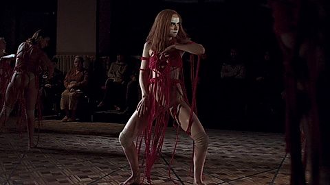 Pic: Dakota Johnson in Suspiria (2018)