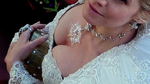 Pic: Elizabeth Mitchell in Once Upon a Time (2011)