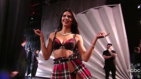 Pic: Kendall Jenner in The Victoria's Secret Fashion Show 2018 (2018)