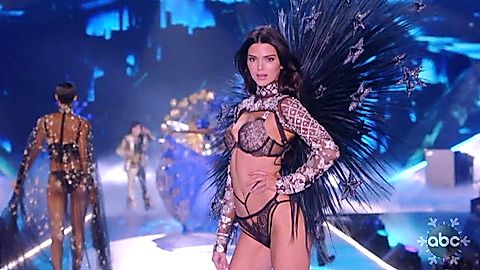 Pic: Kendall Jenner in The Victoria's Secret Fashion Show 2018 (2018)
