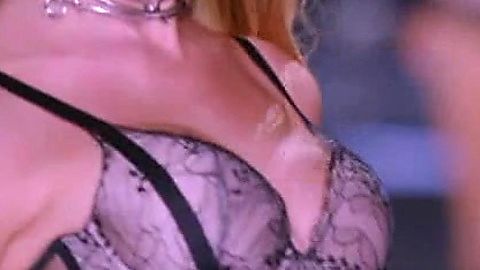 Pic: Behati Prinsloo in The Victoria's Secret Fashion Show 2018 (2018)