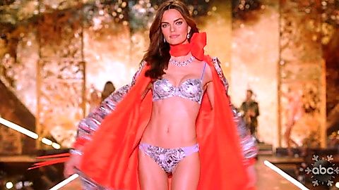 Pic: Barbara Fialho in The Victoria's Secret Fashion Show 2018 (2018)