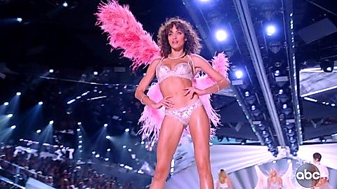 Pic: Alanna Arrington in The Victoria's Secret Fashion Show 2018 (2018)