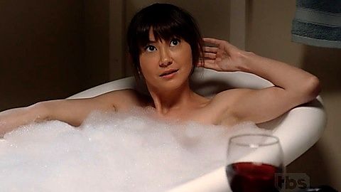 Pic: Kimiko Glenn in The Guest Book (2017)