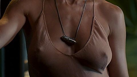 Pic: Elsa Pataky in Tidelands (2018)