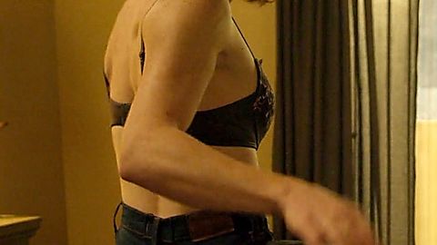 Pic: A Leslie Kies in SEAL Team (2017)