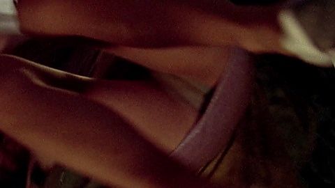 Pic: Lisa Marie Newmyer in Texas Chainsaw Massacre: The Next Generation (1994)