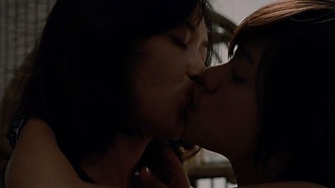 Pic: Laila Boonyasak in Samui Song (2017)