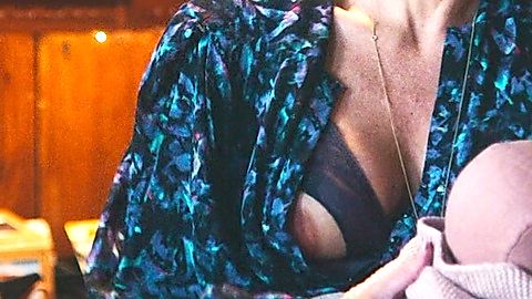 Pic: Gillian Anderson in Sex Education (2019)