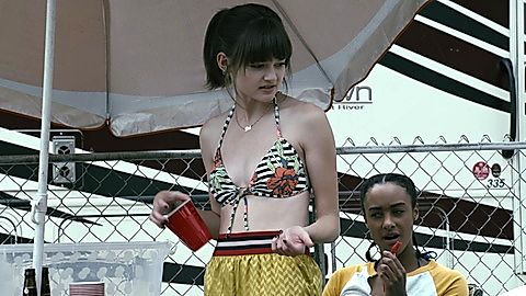 Pic: Ciara Bravo in Wayne (2019)