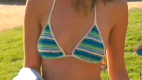 Pic: Isabel May in Age of Summer (2018)