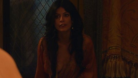 Pic: Alessandra Mastronardi in Medici (2016)