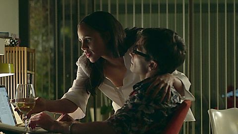 Pic: Zawe Ashton in Velvet Buzzsaw (2019)
