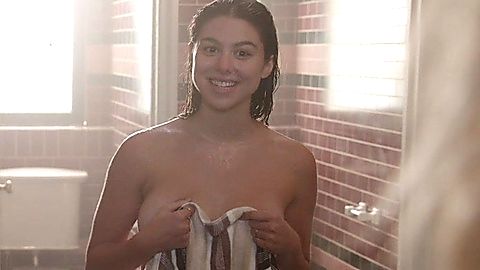 Pic: Kira Kosarin in Good Trouble (2019)