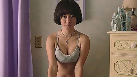 Pic: Maya Erskine in PEN15 (2019)