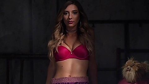 Pic: Bianca Zouppas in Dead Squad: Temple of the Undead (2018)