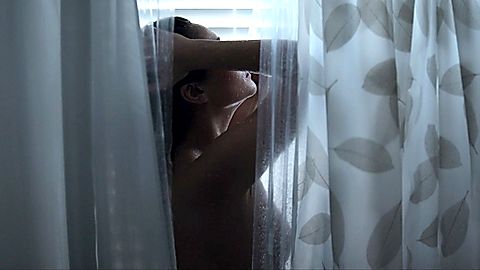 Pic: Shay Mitchell in The Possession of Hannah Grace (2018)