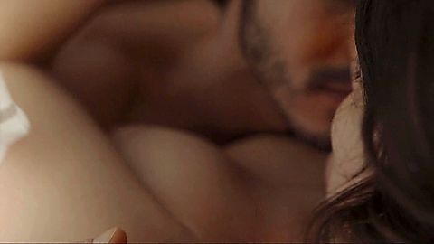 Pic: Adriana Ugarte in Mirage (2018)