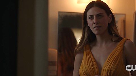 Pic: Perry Mattfeld in In the Dark (2019)