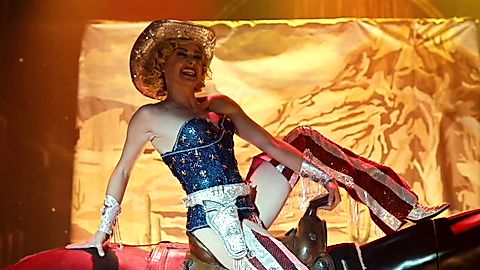 Pic: Laura Bell Bundy in American Gods (2017)