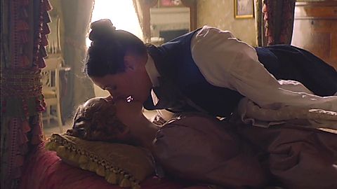 Pic: Suranne Jones in Gentleman Jack (2019)