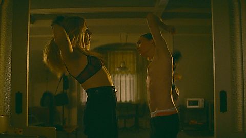 Pic: Zosia Mamet in Tales of the City (2019)