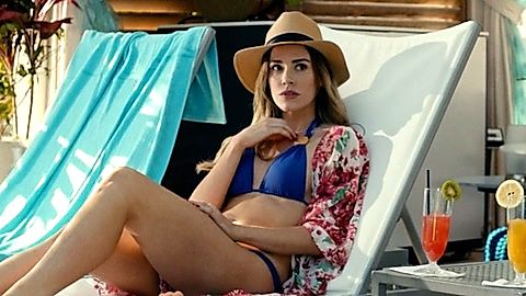 Pic: Christa B. Allen in Grand Hotel (2019)